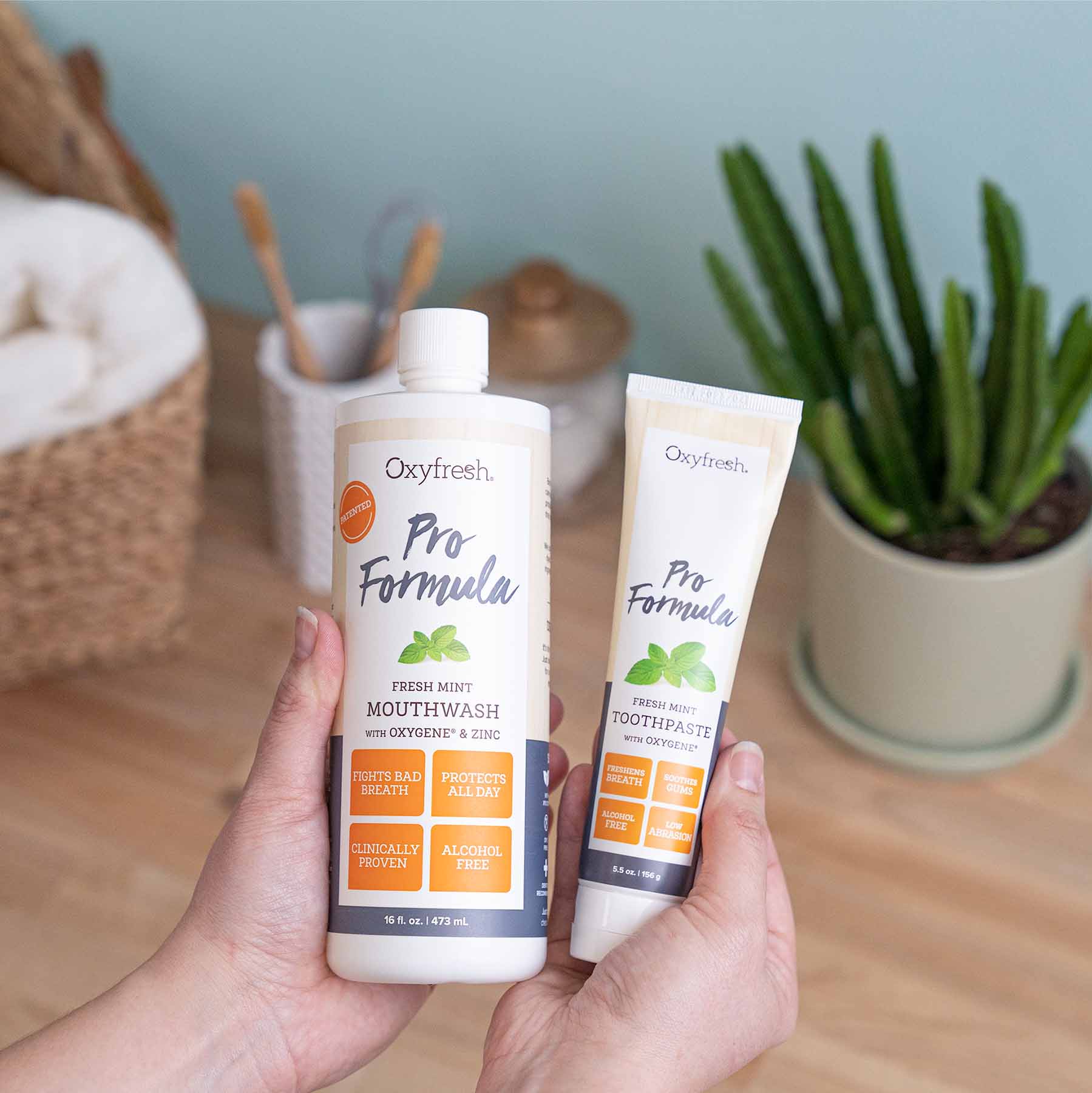 oxyfresh-cosmetic-dental-care-hands-holding