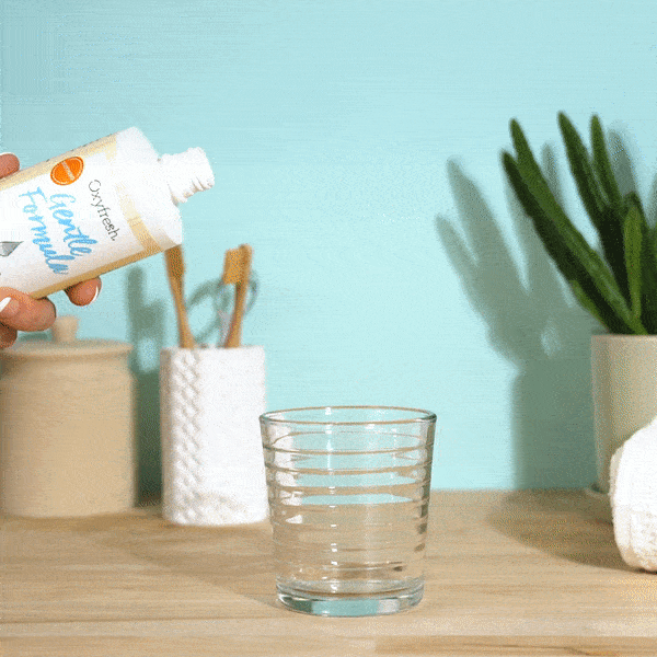 oxyfresh-gentle-formula-fluoride-free-mouthwash-being-poured-in-glass